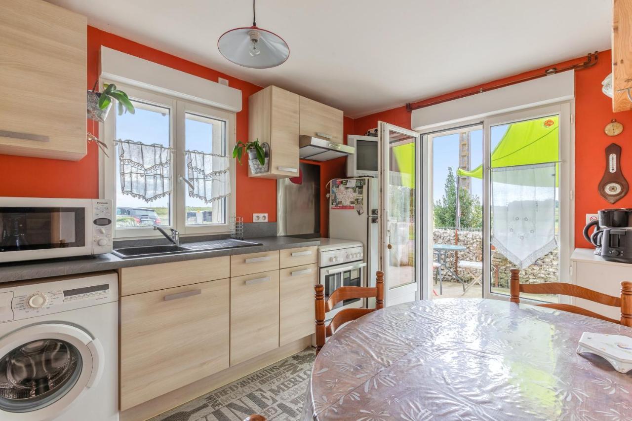 Appartement Accueillant A Mortagne Sur Gironde 45 M² Terrasse Buitenkant foto
