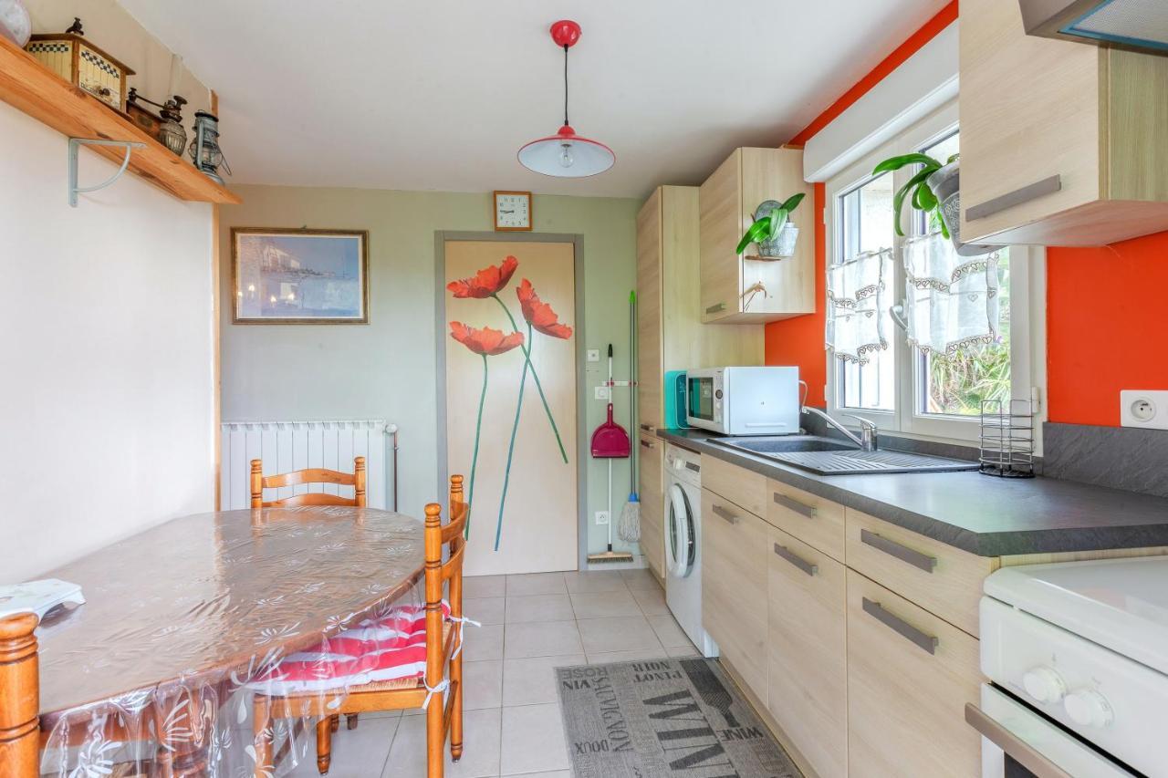 Appartement Accueillant A Mortagne Sur Gironde 45 M² Terrasse Buitenkant foto