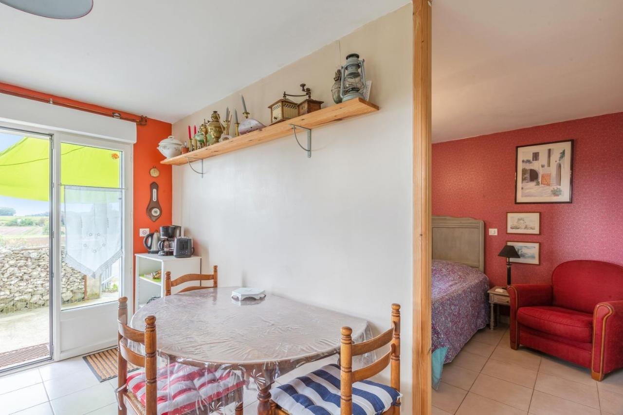 Appartement Accueillant A Mortagne Sur Gironde 45 M² Terrasse Buitenkant foto