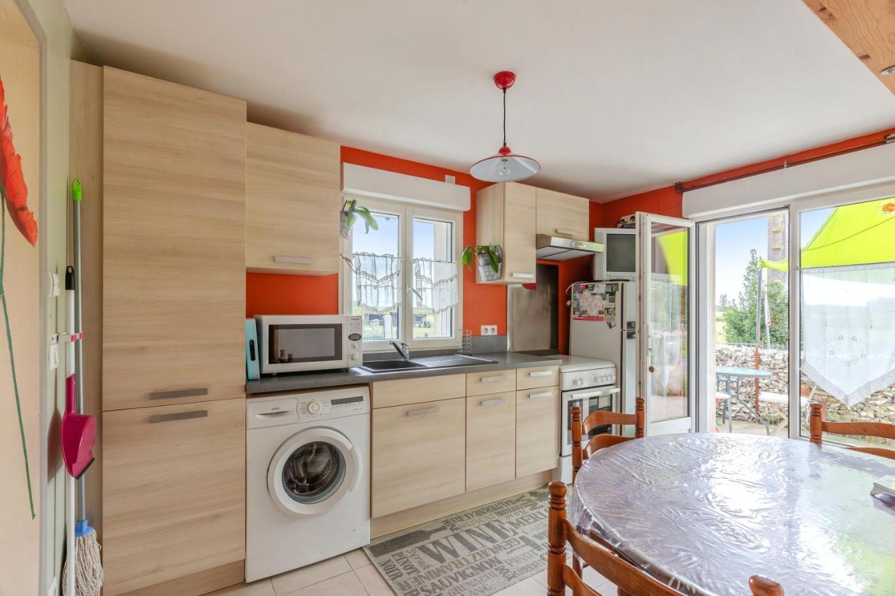 Appartement Accueillant A Mortagne Sur Gironde 45 M² Terrasse Buitenkant foto